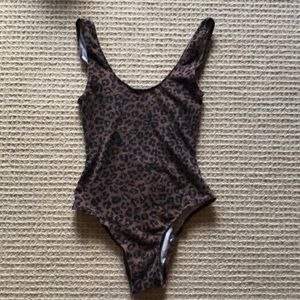 Leopard print bodysuit